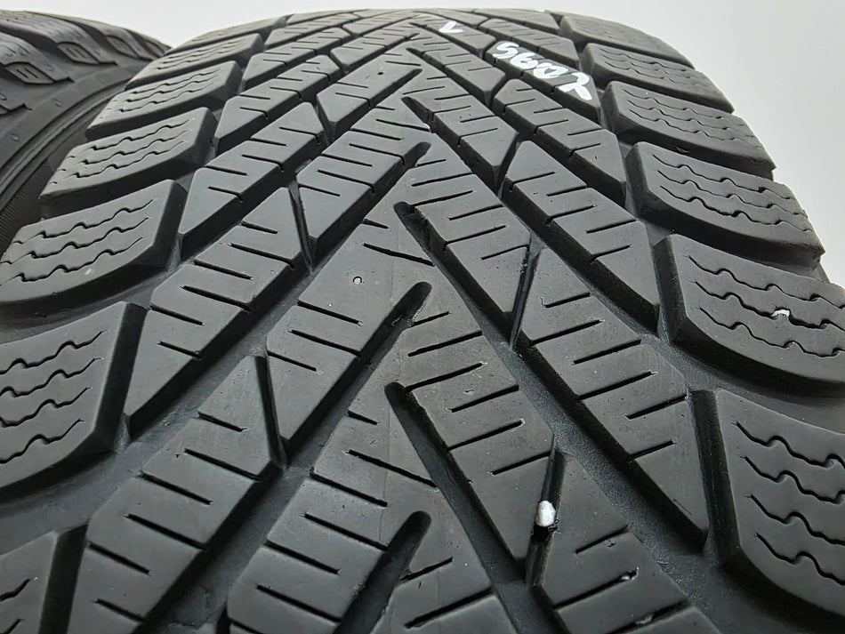 2бр зимни гуми 185/60/15 PIRELLI L05602