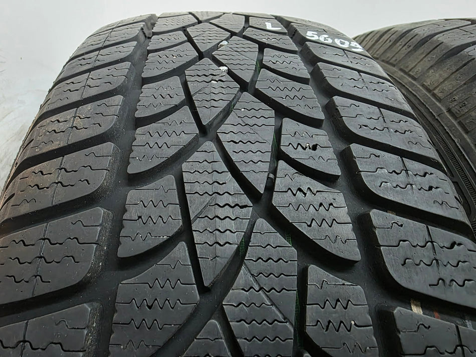 4бр зимни гуми 205/60/16 DUNLOP L05609